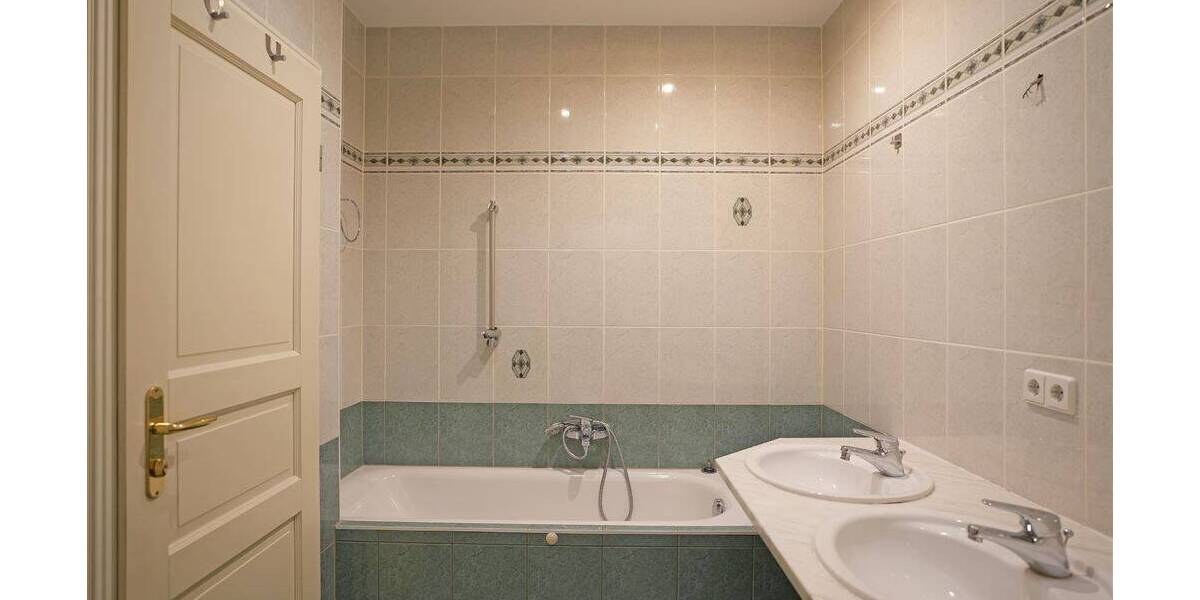 Terrassenwohnung Chemnitz Hilbersdorf - 4 Zimmer, 92 m&sup2;, 159.000&euro; | Angebot:25776451