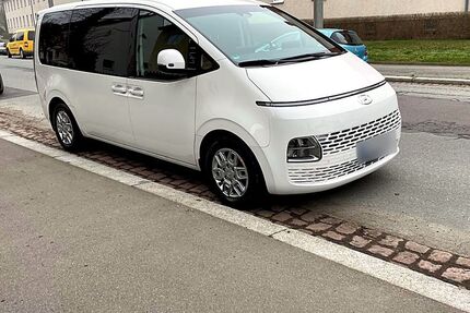 Hyundai STARIA 29.500 km 39.000 &euro; Chemnitz 09114