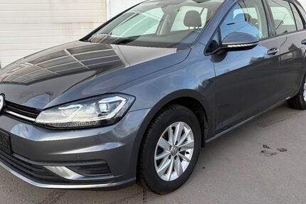 VW Golf 66.000 km 14.099 € Lugau 09385