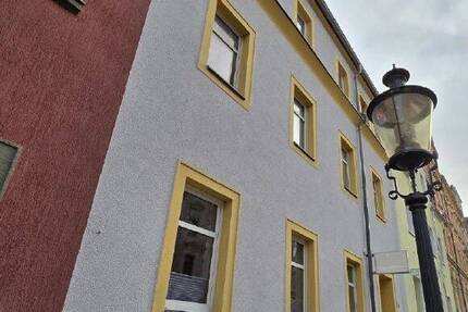 Solides Mehrfamilienhaus mit gepflegter Substanz und stabiler Vermietbarkeit in ruhiger Lage 1 zimmer