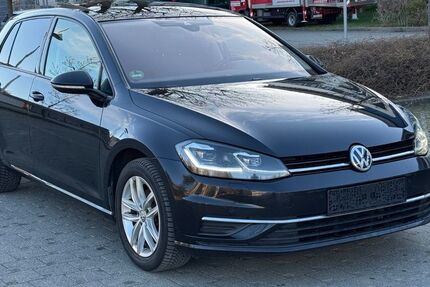 VW Golf 221.000 km 8.799 &euro; Chemnitz 09120