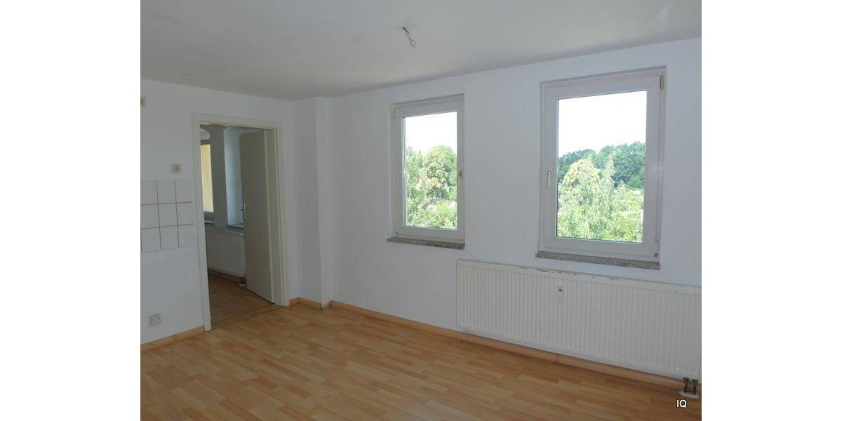 Etagenwohnung Limbach-Oberfrohna Oberfrohna - 3 Zimmer, 72 m&sup2;, 360&euro; | Angebot:26276279