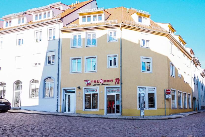 Ihre neuen, großzügigen Gewerberäume unweit des Obermarktes. zimmer