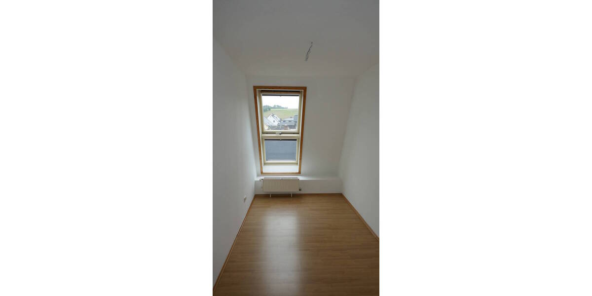 Etagenwohnung Gelenau/Erzgebirge Erzgebirge - 4 Zimmer, 93 m&sup2;, 555&euro; | Angebot:26642080