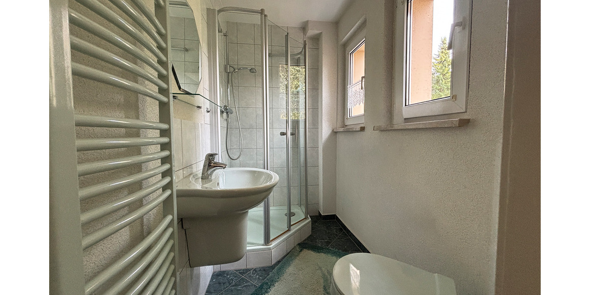 Doppelhaushälfte Oederan - 8 Zimmer, 170 m&sup2;, 199.000&euro; | Angebot:25701689