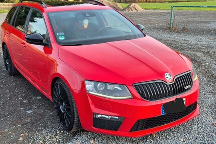 Skoda Octavia 211.100 km 9.100 &euro; Hartenstein 08118