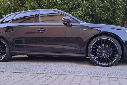 Audi A3 61.000 km 20.500 € Chemnitz 09247