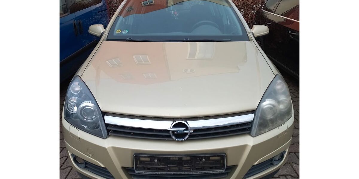 Opel Astra 98.000 km 1.000 &euro; Frankenberg 09669