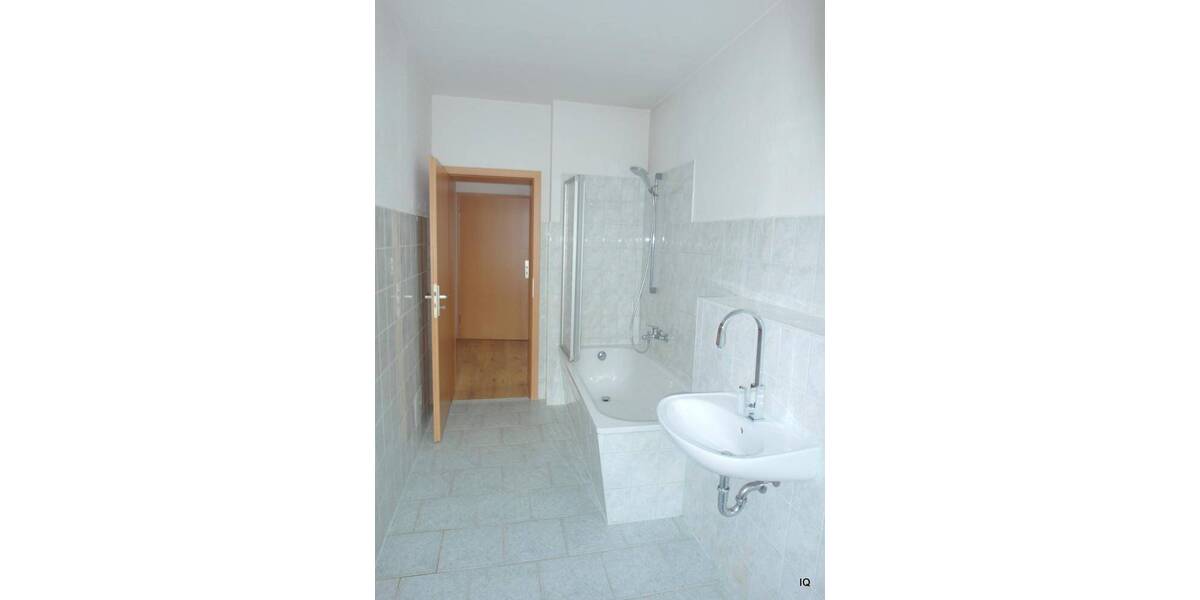 Etagenwohnung Chemnitz Wittgensdorf - 4 Zimmer, 120 m&sup2;, 599&euro; | Angebot:26174855