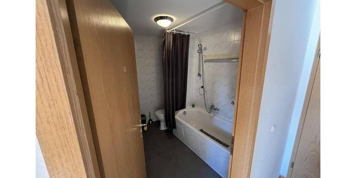 Dachgeschoßwohnung Chemnitz Kapellenberg - 2 Zimmer, 48 m&sup2;, 276&euro; | Angebot:26262072