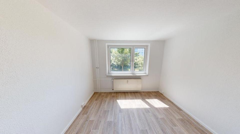 Erdgeschoßwohnung Chemnitz Helbersdorf - 3 Zimmer, 74 m&sup2;, 463&euro; | Angebot:25762660