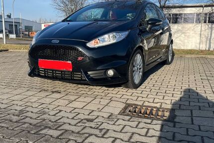 Ford Fiesta 165.000 km 7.600 &euro; Burgstädt 09217