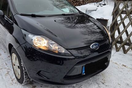 Ford Fiesta 127.000 km 5.299 &euro; Großrückerswalde 09518