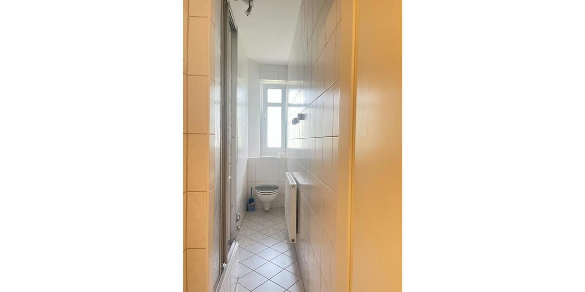 Dachgeschoßwohnung Chemnitz Kapellenberg - 2 Zimmer, 60 m&sup2;, 330&euro; | Angebot:24369757