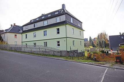 Wohnung zum Mieten in Auerbach 240 € 52.6 m²