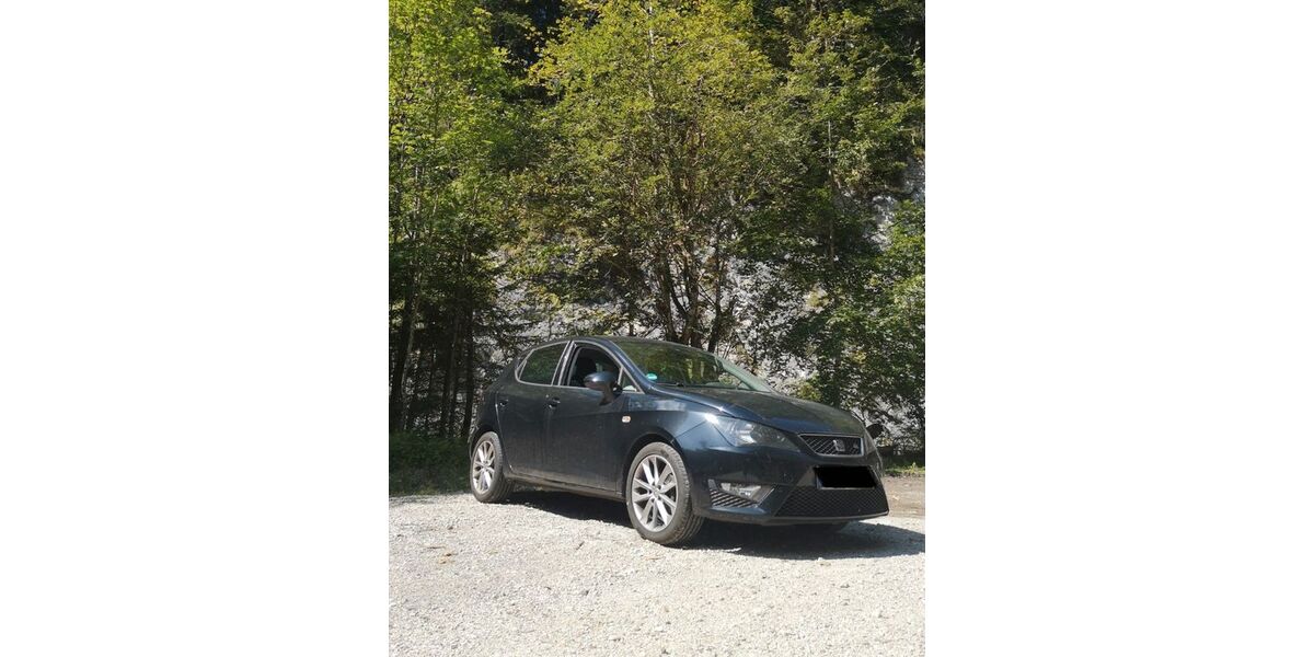 Seat Ibiza 124.000 km 5.875 &euro; Chemnitz 09113