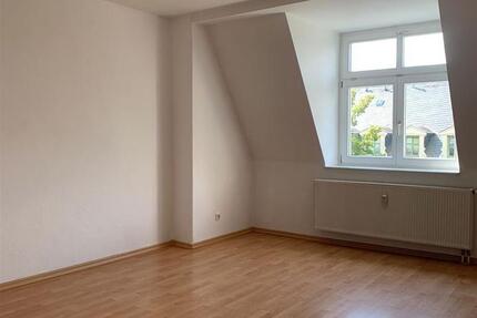 Wohnung Chemnitz Ebersdorf - 3 Zimmer, 61 m&sup2;, 275&euro; | Angebot:26041082
