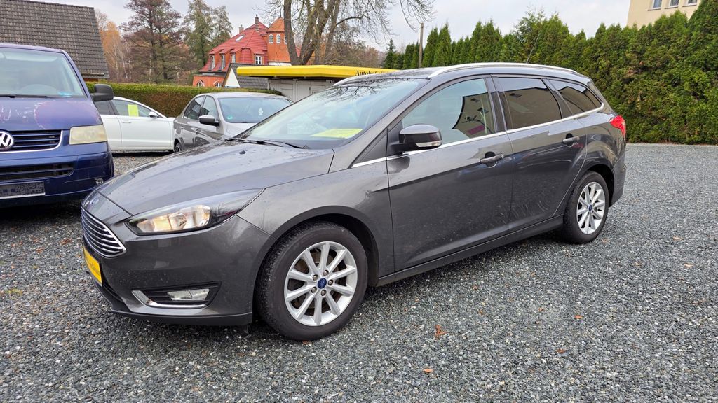 Ford Focus 97.977 km 9.300 &euro; Chemnitz 09116