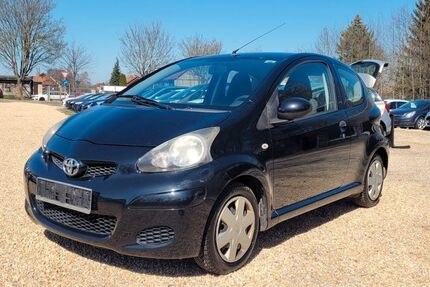 Toyota Aygo (X) 135.240 km 1.980 € Zwickau 08056