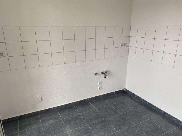 + Zschopauer STr. - 3 RAUM -Wohnung im beliebten Wohngebiet HEIMGARTEN+ 3 zimmer