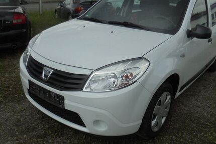Dacia Sandero 167.000 km 800 &euro; Chemnitz 09114
