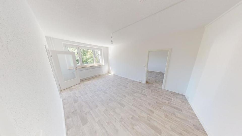 Etagenwohnung Chemnitz Adelsberg - 2 Zimmer, 46 m&sup2;, 284&euro; | Angebot:26682539