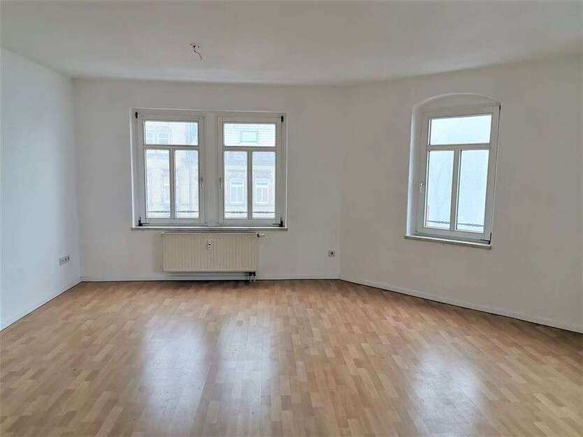 Wohnung zum Mieten in Chemnitz 370 € 66.89 m²