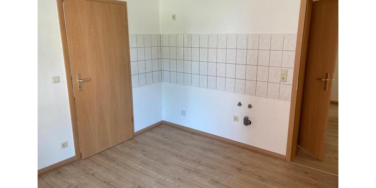 Etagenwohnung Chemnitz Wittgensdorf - 2 Zimmer, 60 m&sup2;, 300&euro; | Angebot:26531847