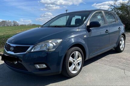 Kia ceed / Ceed 98.200 km 4.500 &euro; Limbach-Oberfrohna 09212