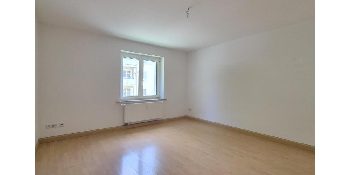 Etagenwohnung Chemnitz Ebersdorf - 2 Zimmer, 59 m&sup2;, 335&euro; | Angebot:26645166