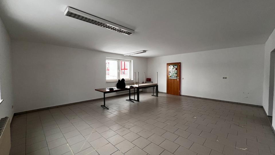 Gewerbeobjekt Burkhardtsdorf - 200&euro; | Angebot:26347819