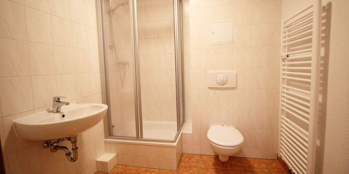 Zimmer Chemnitz Bernsdorf - 1 Zimmer, 24 m&sup2;, 153&euro; | Angebot:26273980