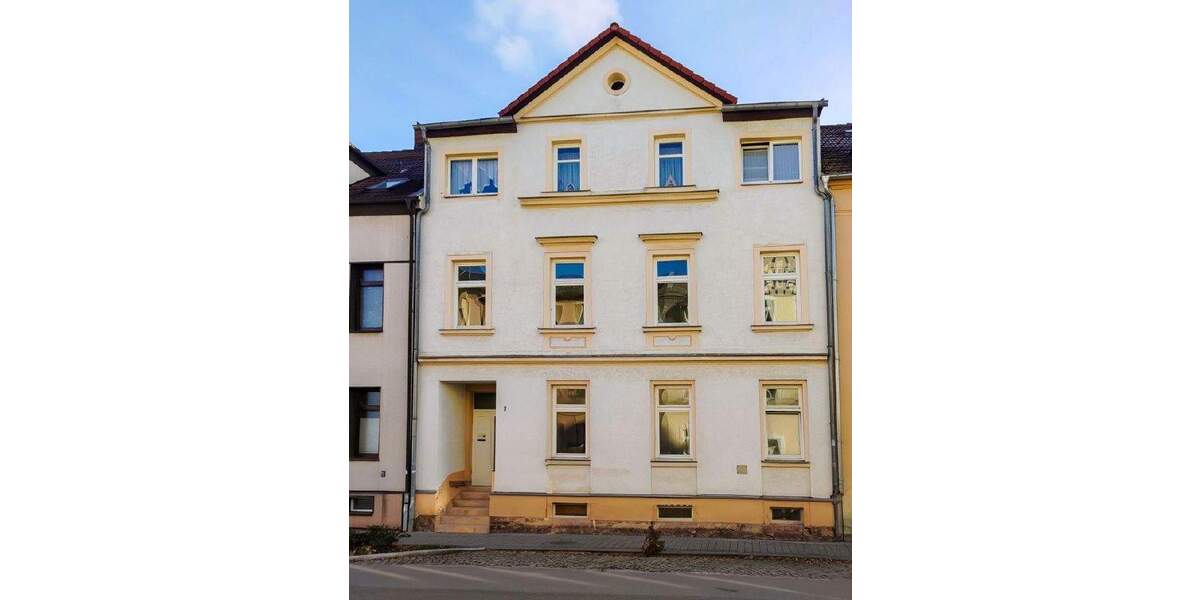 Mehrfamilienhaus, Wohnhaus Frankenberg - 9 Zimmer, 237 m&sup2;, 180.000&euro; | Angebot:25242314