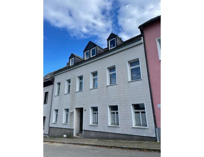 Haus zum Kaufen in Marienberg OT Zöblitz 39.000 € 180 m²