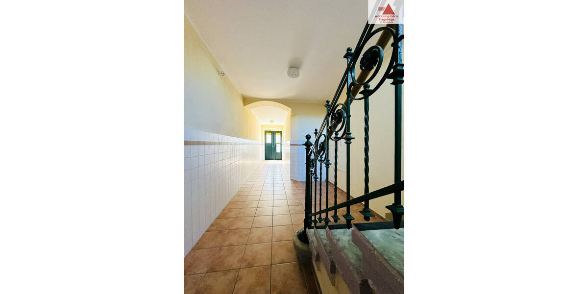 Mehrfamilienhaus, Wohnhaus Annaberg-Buchholz Annaberg - 9 Zimmer, 330 m&sup2;, 390.000&euro; | Angebot:25688200