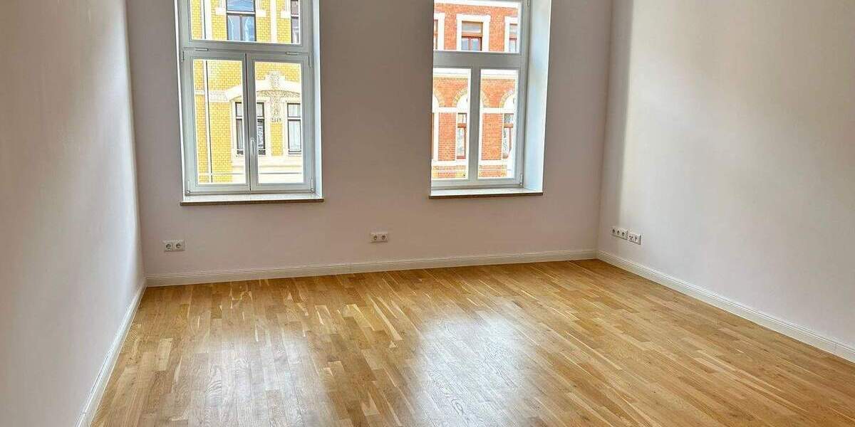 HOCHWERTIGE WOHNUNG MIT PARKETT, FUßBODENHEIZUNG, LIFT, EBK SOWIE MODERNEM BAD!!! 3 zimmer