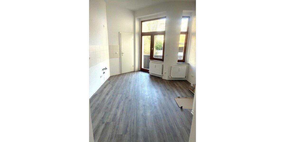Etagenwohnung Chemnitz Kaßberg - 3 Zimmer, 80 m&sup2;, 550&euro; | Angebot:25731556