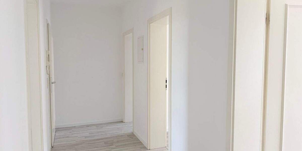 Zimmer Chemnitz Gablenz - 3 Zimmer, 71 m&sup2;, 394&euro; | Angebot:26187953