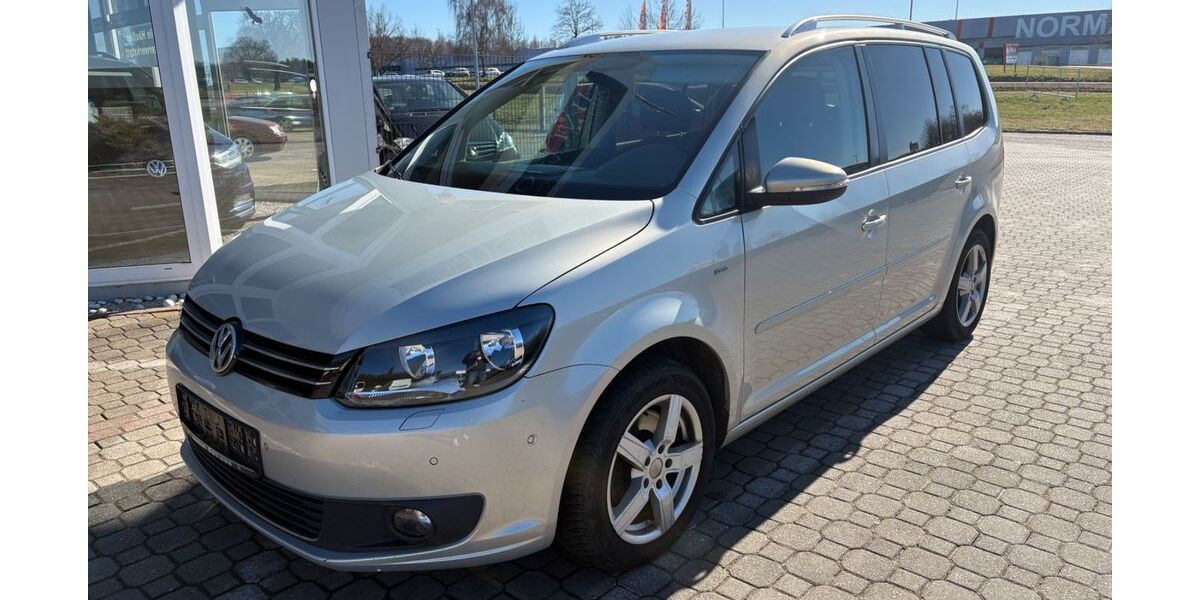 VW Touran 212.128 km 7.990 &euro; Rossau 09661