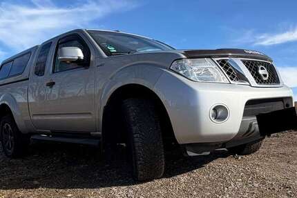Nissan Navara 105.300 km 20.499 &euro; Elterlein, Stadt 09481