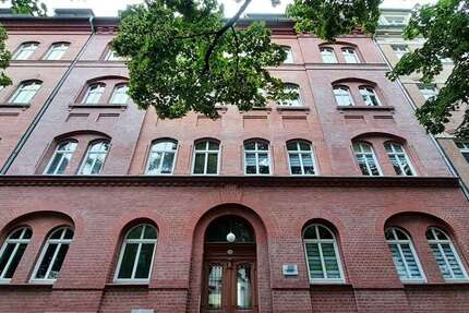 Vermietete 3-Raum-Wohnung mit Balkon in gepflegter Wohnanlage in ruhiger Seitenstraße 3 zimmer