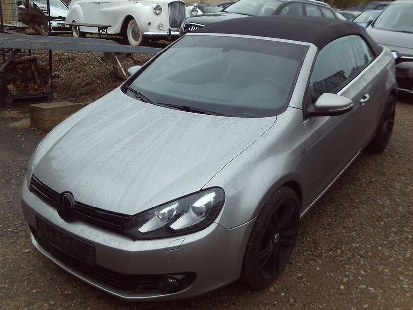 VW Golf 175.000 km 4.800 € Limbach-Oberfrohna 09212