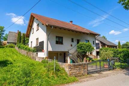 Haus Penig - 6 Zimmer, 242 m&sup2;, 425.000&euro; | Angebot:26092965