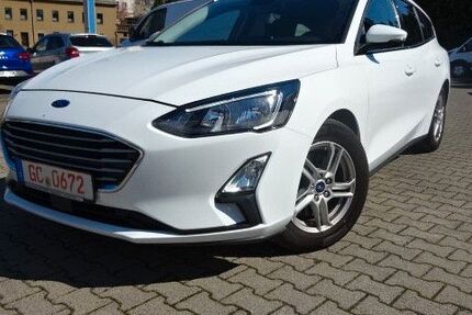 Ford Focus 89.572 km 12.990 &euro; Oberlungwitz 09353