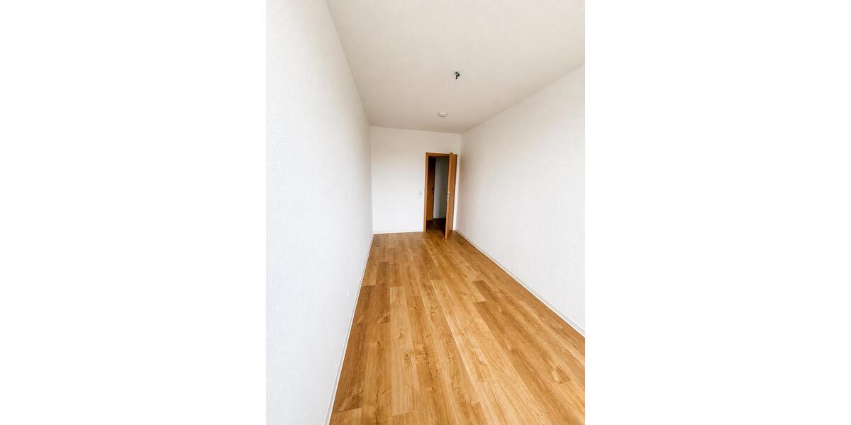 Dachgeschoßwohnung Chemnitz Rabenstein - 3 Zimmer, 83 m&sup2;, 525&euro; | Angebot:26340770
