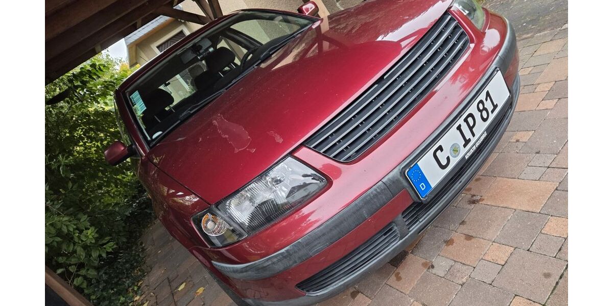 VW Passat 241.500 km 1.300 &euro; Chemnitz 09114