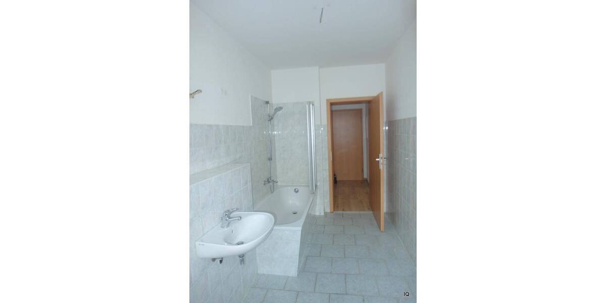 Etagenwohnung Chemnitz Wittgensdorf - 4 Zimmer, 120 m&sup2;, 599&euro; | Angebot:26174855