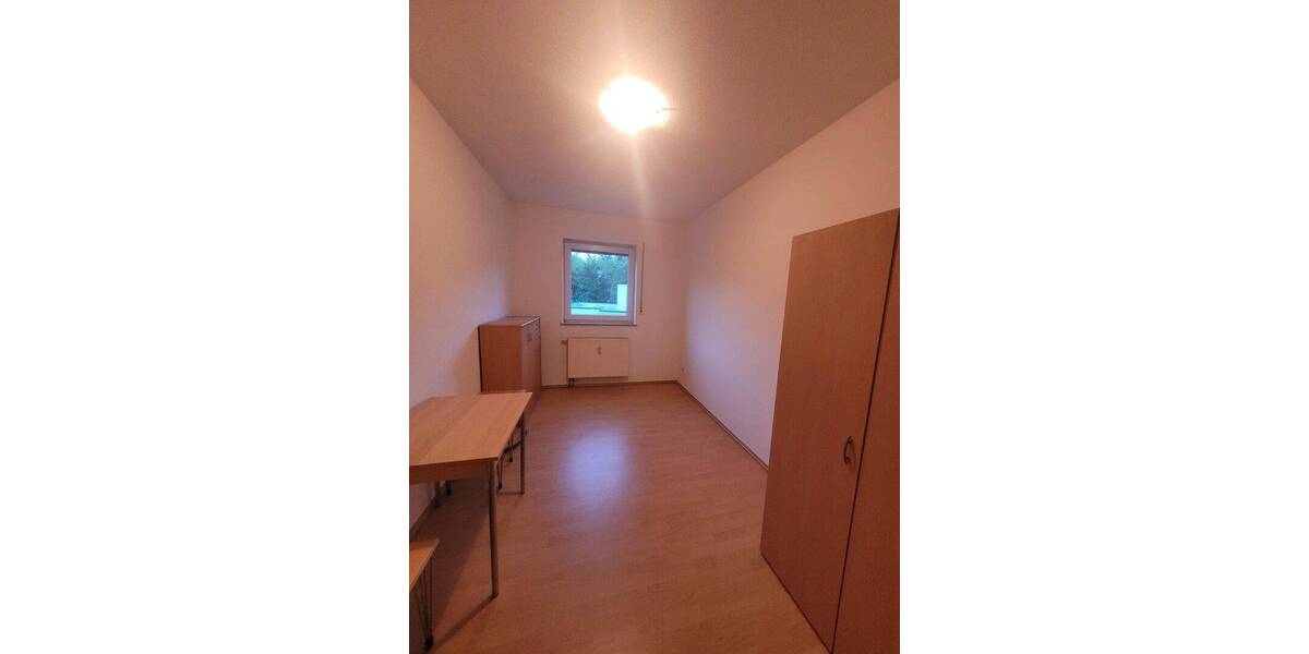 Mehrfamilienhaus, Wohnhaus Chemnitz Reichenhain - 3 Zimmer, 78 m&sup2;, 150.000&euro; | Angebot:26760048