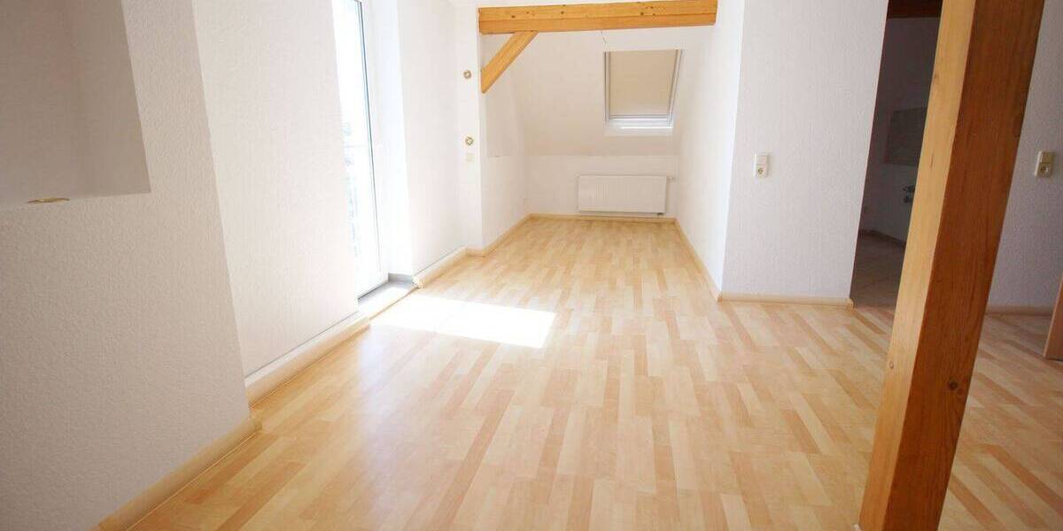 Etagenwohnung Chemnitz Mittelbach - 3 Zimmer, 79 m&sup2;, 425&euro; | Angebot:26878959