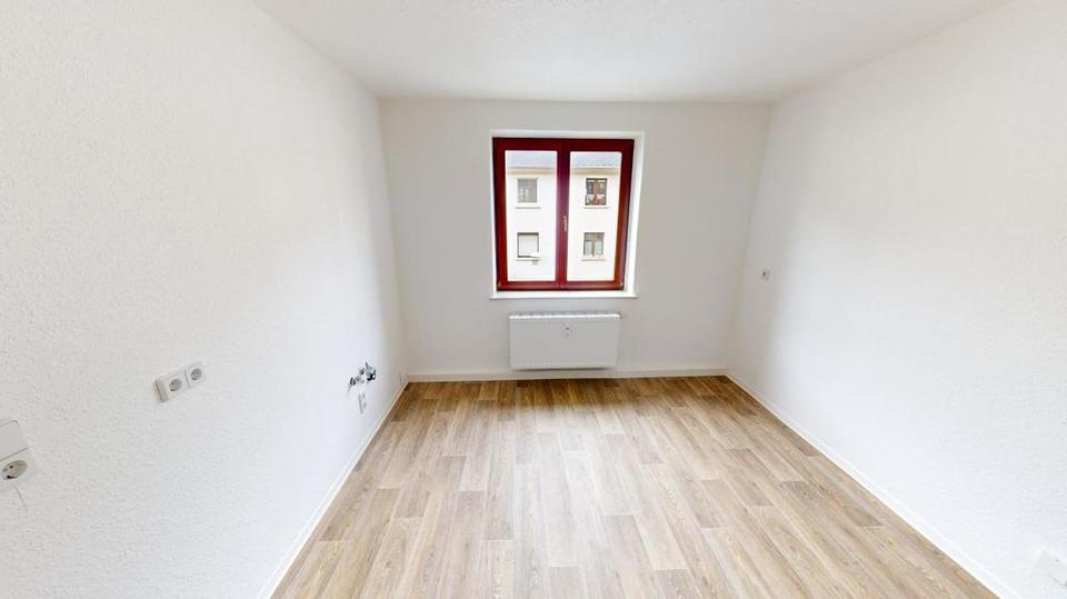 Erdgeschoßwohnung Chemnitz Adelsberg - 2 Zimmer, 52 m&sup2;, 293&euro; | Angebot:26302157